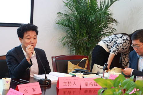 http://www.ghls.zju.edu.cn/wescms/sys/filebrowser/file.php?cmd=download&id=278616